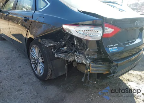 2013 Ford Fusion Hybrid Se from USA, damaged, VIN 3FA6P0LU1DR167869